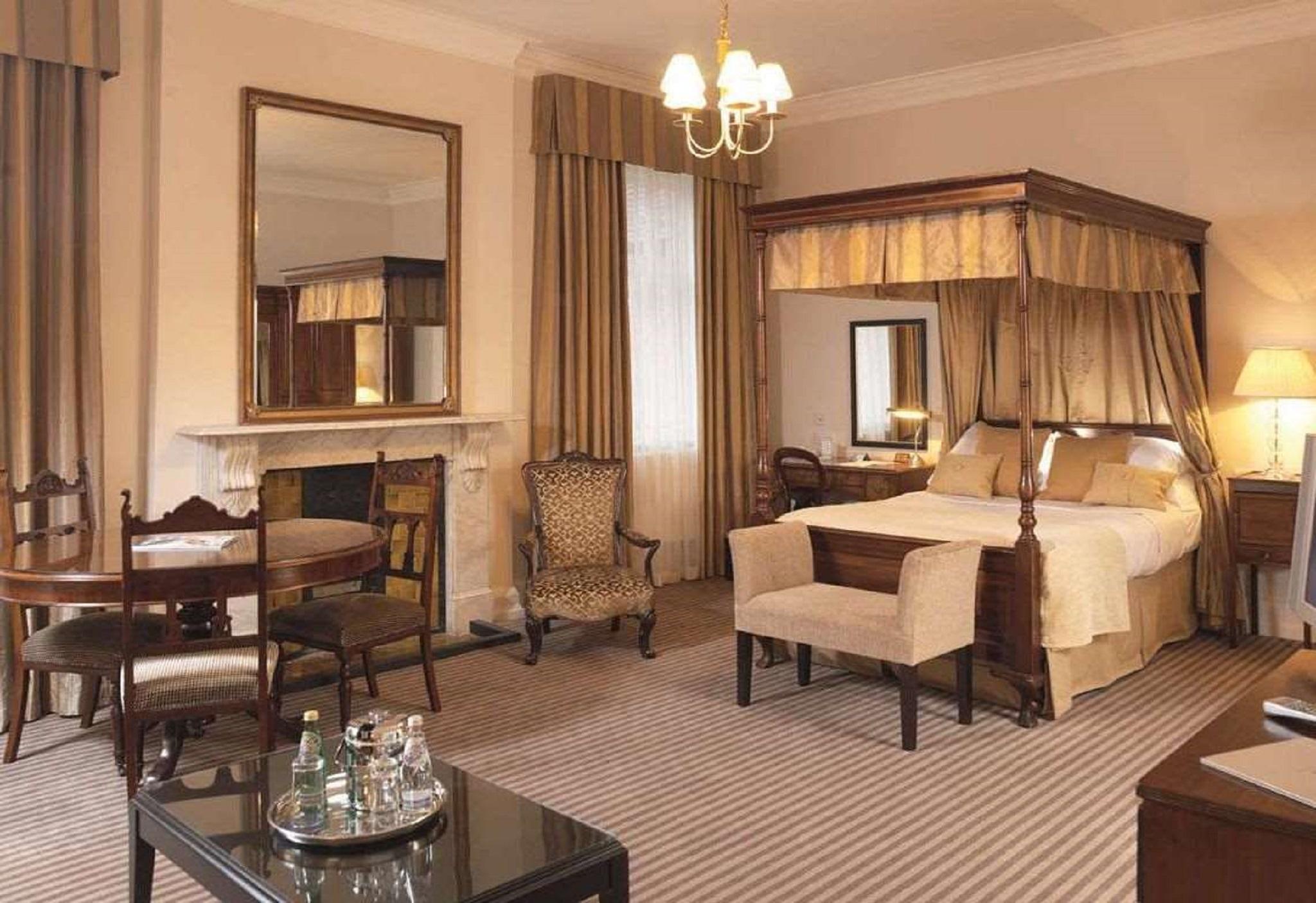 Macdonald Frimley Hall Hotel & Spa Camberley Eksteriør billede