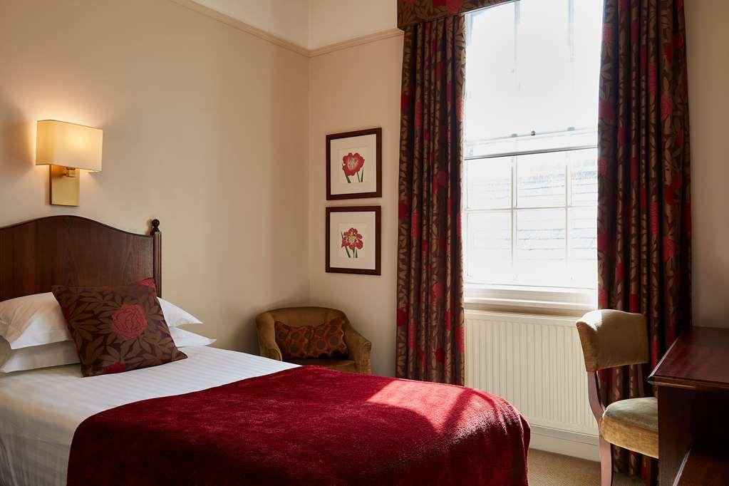 Macdonald Frimley Hall Hotel & Spa Camberley Værelse billede