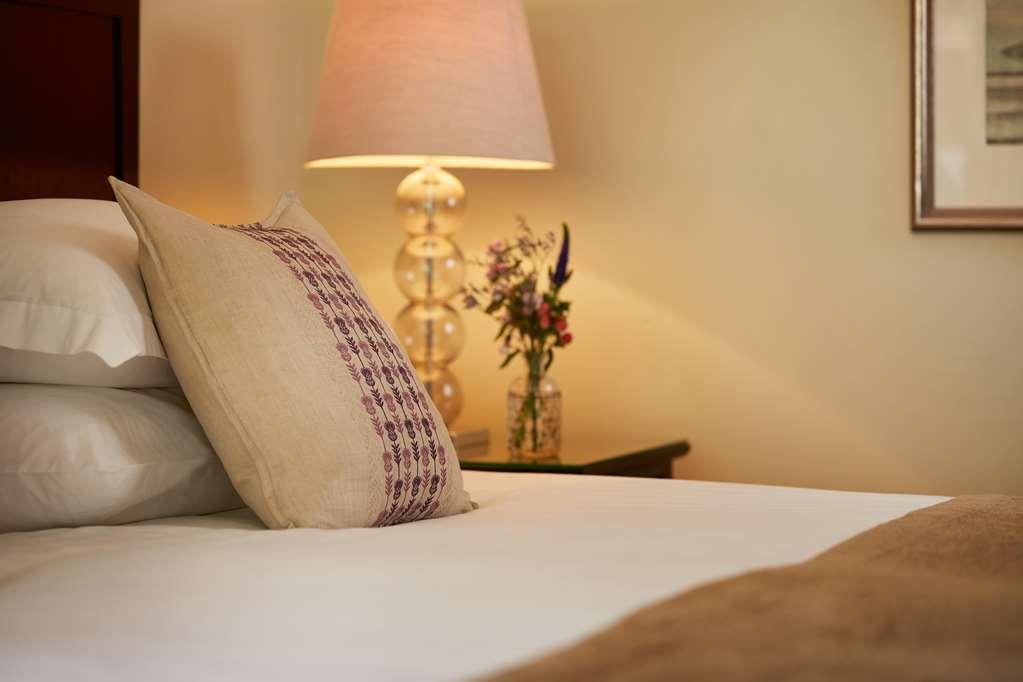 Macdonald Frimley Hall Hotel & Spa Camberley Værelse billede